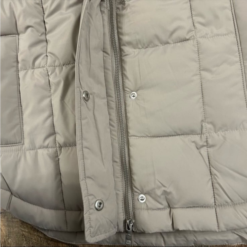 Abercrombie & Fitch Beige Puffer Jacket - Picture 5 of 7